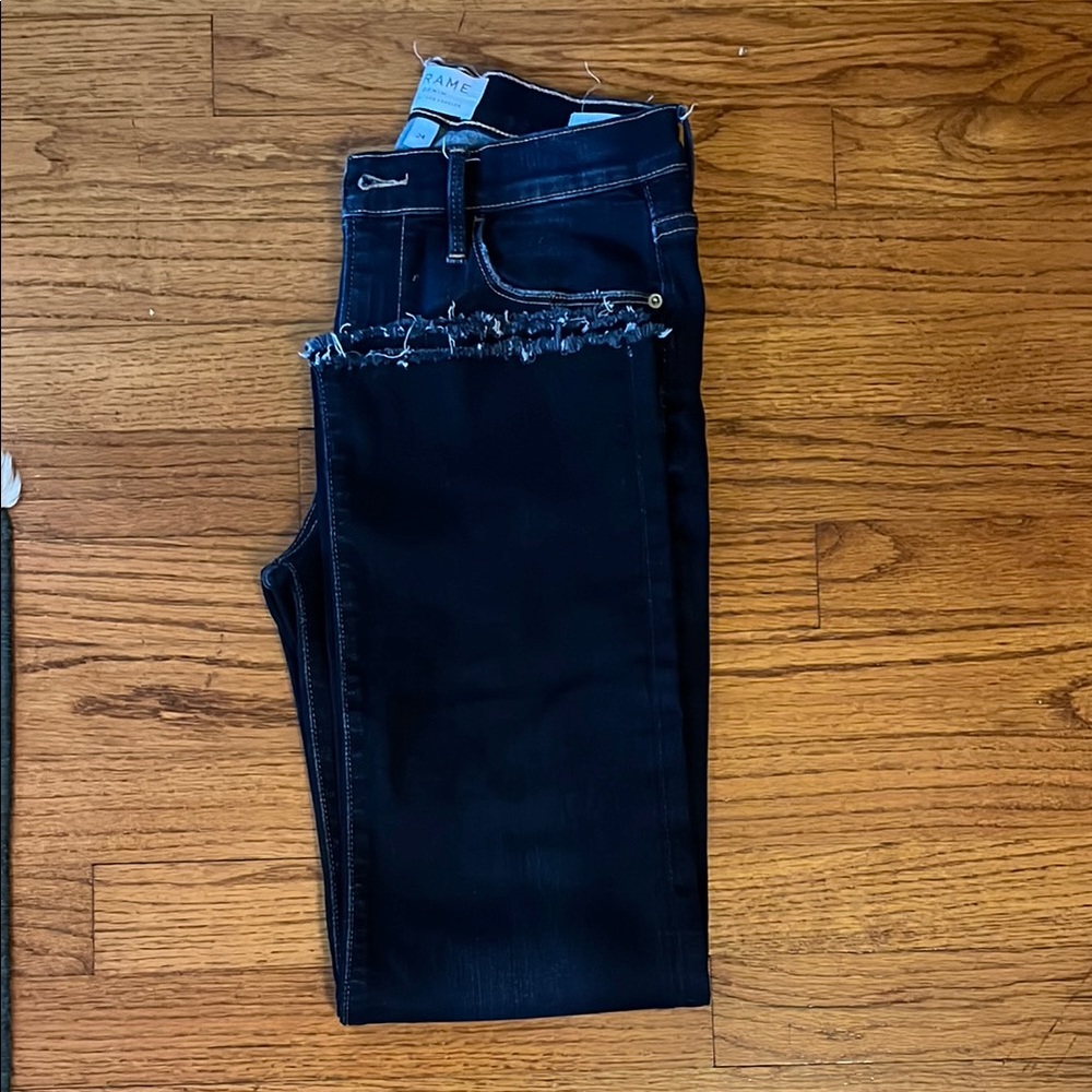 Frame Denim Blue Cropped Ankle Jeans with Embroidery